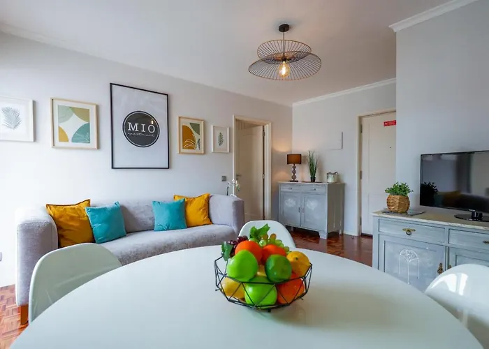 Mio By Homie Apartment